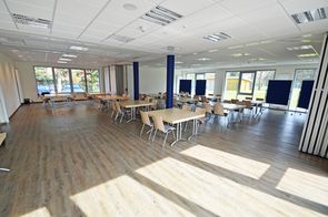 lichtdurchflutete Räume für Tagungen und Seminare